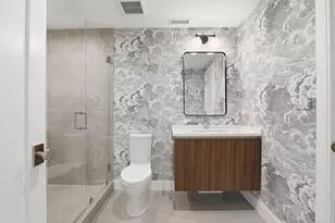 407 E 7th St, Boston, MA 02127 - Photo 36