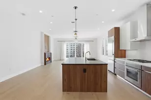 407 E 7th St, Boston, MA 02127 - Photo 24