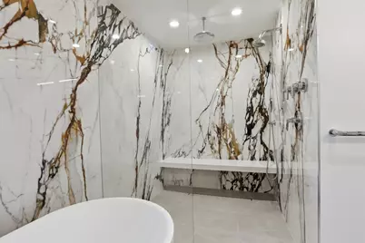 407 E 7th St #2, Boston, MA 02127 - Photo 12