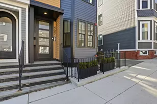 407 E 7th St, Boston, MA 02127 - Photo 2