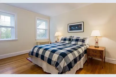 86 Buckingham St #3, Cambridge, MA 02138 - Photo 4
