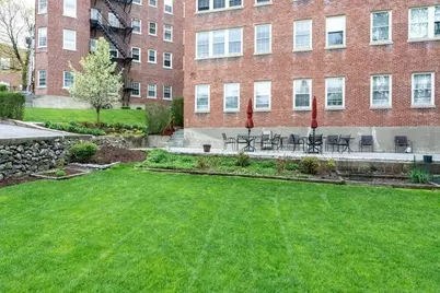 86 Buckingham St #3, Cambridge, MA 02138 - Photo 8