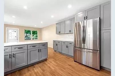 139 River St #139, Cambridge, MA 02139 - Photo 4