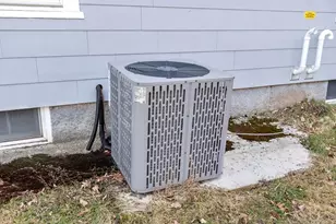 21 Burnap St, Fitchburg, MA 01420 - Photo 22