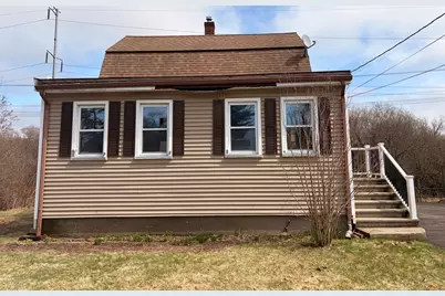 33 Hayes Ave, Whitman, MA 02382 - Photo 1