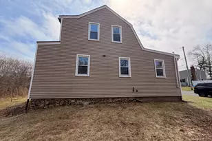 33 Hayes Ave, Whitman, MA 02382 - Photo 4