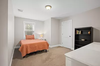 141 Thompson St, Palmer, MA 01069 - Photo 20