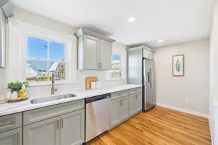 84 Middle St, Fairhaven, MA 02719 - Photo 8