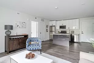 317 Belgrade Ave, Boston, MA 02131 - Photo 10