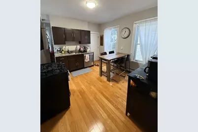 121 L #3, Boston, MA 02127 - Photo 2
