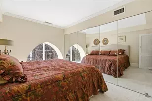 27 Chestnut, Boston, MA 02108 - Photo 8