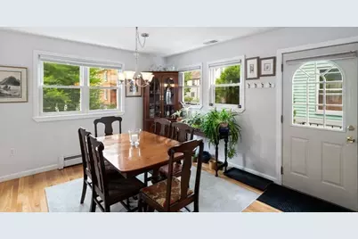 45 Magoun St, Cambridge, MA 02140 - Photo 12