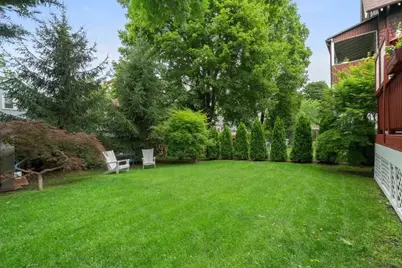 45 Magoun St, Cambridge, MA 02140 - Photo 28