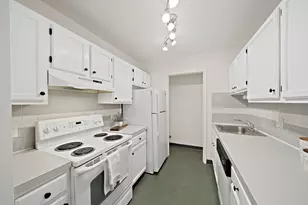 76 Elm St, Boston, MA 02130 - Photo 6