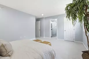 20 Winterberry Way, Bedford, MA 01730 - Photo 18