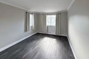 19 Fernview Ave, North Andover, MA 01845 - Photo 8