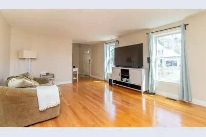 391 Franklin St #1, Hanson, MA 02341 - Photo 14