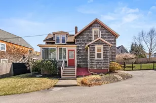 14 Morse Ct, Manchester by the Sea, MA 01944 - Photo 1