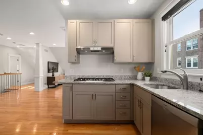 447 Washington St #3, Brookline, MA 02446 - Photo 6