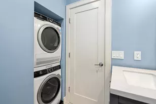53 Chandler St, Boston, MA 02116 - Photo 14