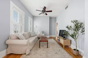 627 E 6th St, Boston, MA 02127 - Photo 14