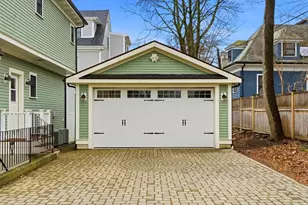 36 Naples Rd, Brookline, MA 02446 - Photo 2