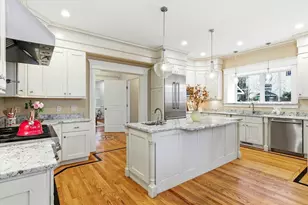 36 Naples Rd, Brookline, MA 02446 - Photo 4