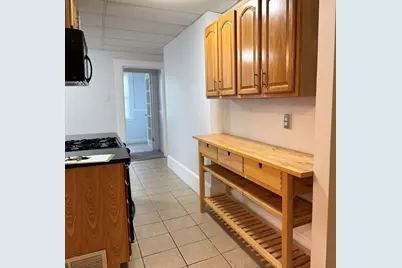 13-1R Mansfield St #2, Boston, MA 01234 - Photo 6