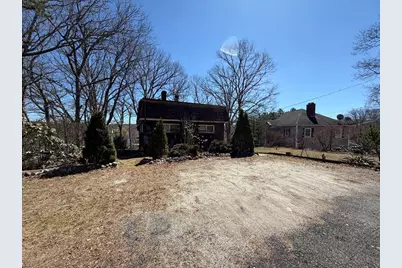 133 Lakeshore Dr, Blackstone, MA 01504 - Photo 2