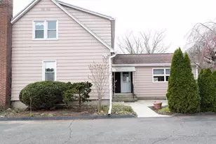 422 Cooper St, Agawam, MA 01001 - Photo 4