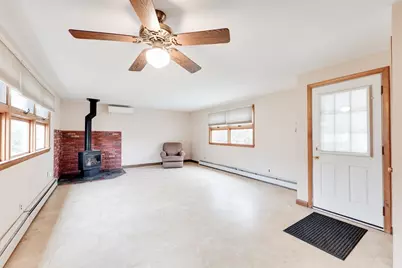 422 Cooper Street, Agawam, MA 01001 - Photo 6