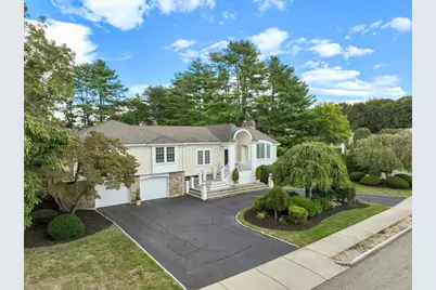 11 Mosley Road, Newton, MA 02459 - Photo 2