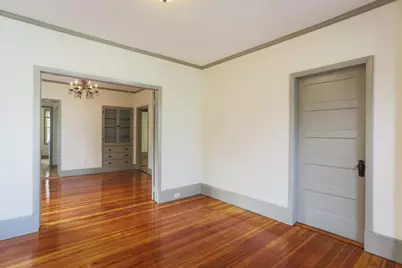 31 Roslyn #1, Salem, MA 01970 - Photo 4