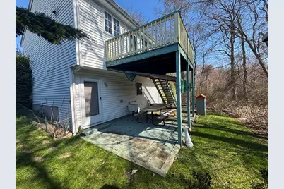 107 Apple Creek Ln, Fall River, MA 02720 - Photo 14