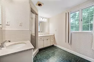 131 Montvale Rd, Weston, MA 02493 - Photo 12
