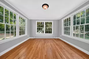 131 Montvale Rd, Weston, MA 02493 - Photo 8