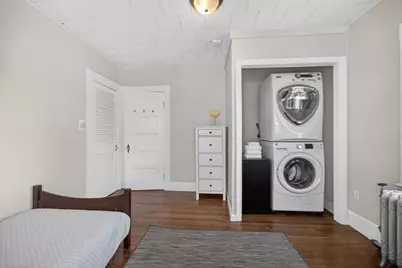 128 Rowe St, Melrose, MA 02176 - Photo 22