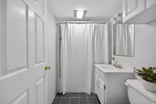 128 Rowe St, Melrose, MA 02176 - Photo 30