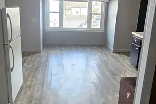 111 Covel St, Fall River, MA 02723 - Photo 2