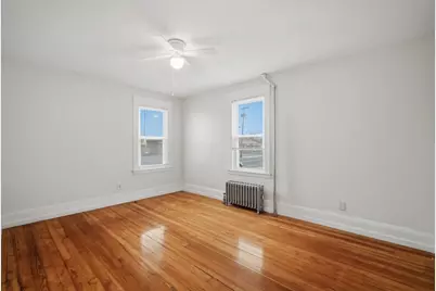 39 Baldwin St, West Springfield, MA 01089 - Photo 12