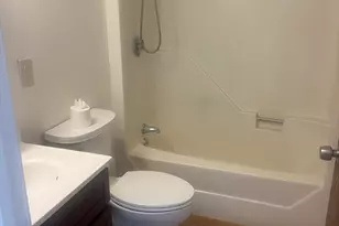 33 Linden St, Fall River, MA 02720 - Photo 6