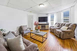 10 Adams St, Lynn, MA 01902 - Photo 6