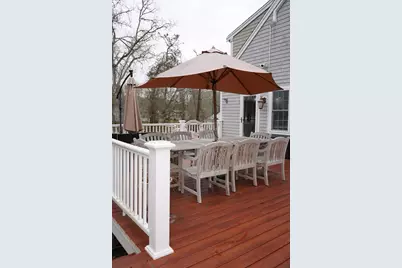 54 Melbourne Rd, Barnstable, MA 02601 - Photo 4