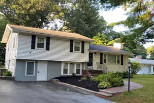 15 Winchester Dr, Lexington, MA 02420 - Photo 2