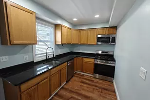 102 Mt Pleasant Ave, Boston, MA 02119 - Photo 6