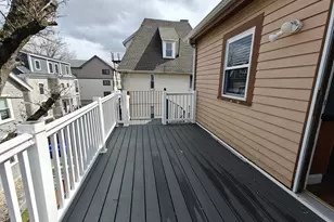 102 Mt Pleasant Ave, Boston, MA 02119 - Photo 30