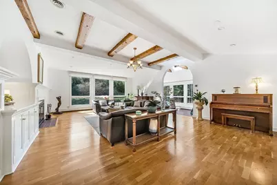 39 Kings Grant Rd, Weston, MA 02493 - Photo 8