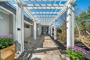 39 Kings Grant Rd, Weston, MA 02493 - Photo 36
