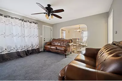 34 Bouchard Ave, Dracut, MA 01826 - Photo 14