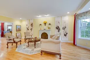 14 Nassau Dr, Winchester, MA 01890 - Photo 2